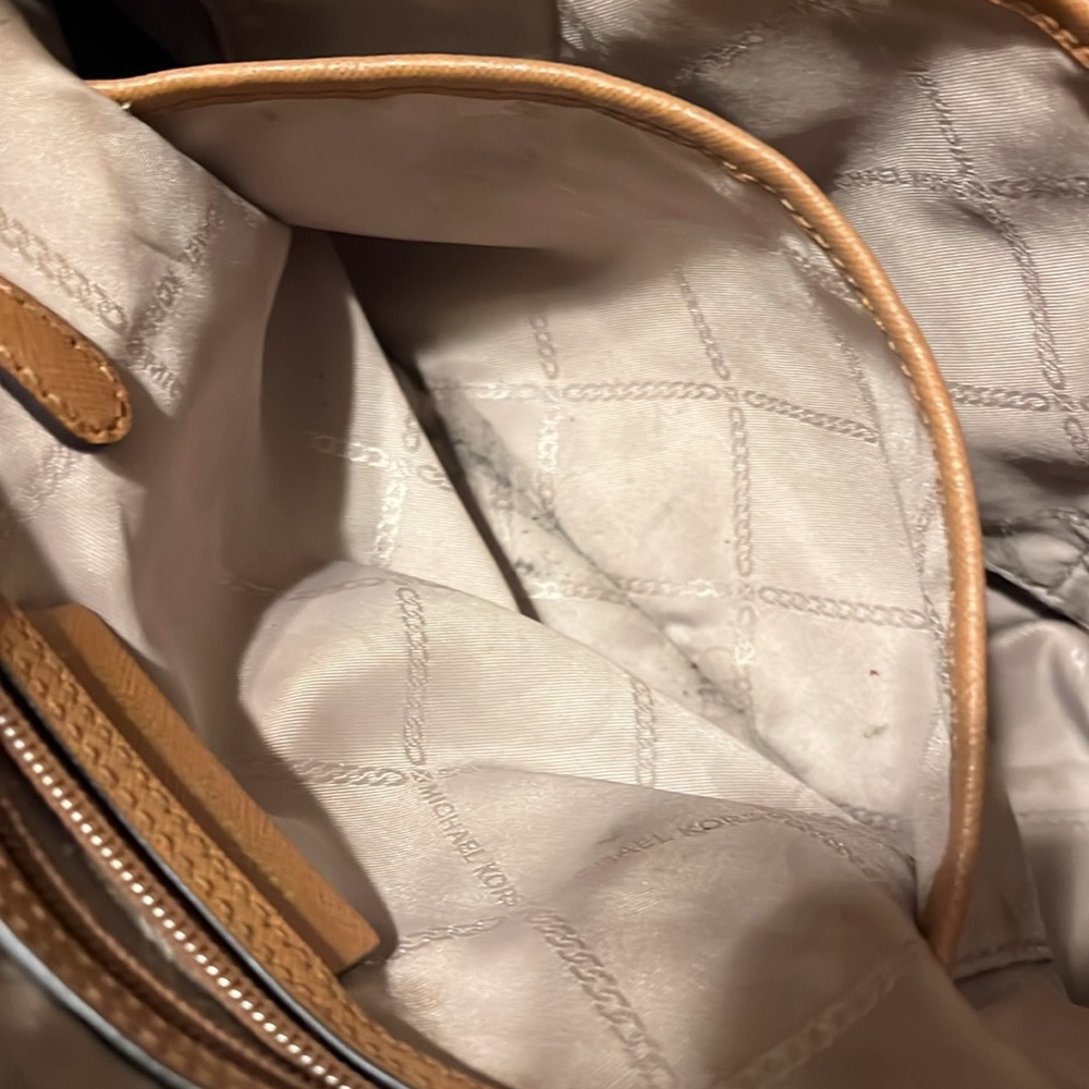 NEEDS WORK, Michael Kors Bag with Detachable Crossbody Strap and Dust Bag - Picture 10 of 15